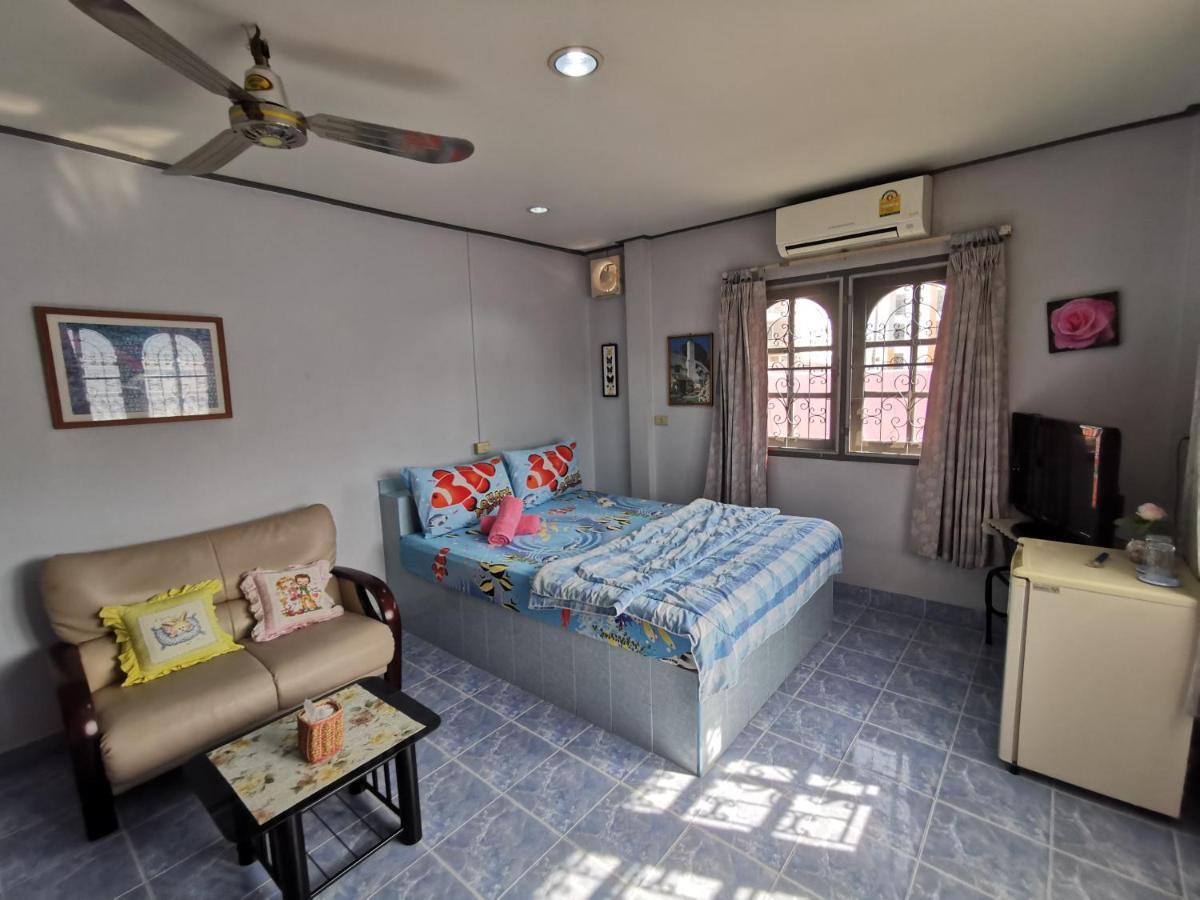 Samiya Guesthouse Bangsaen Exterior foto